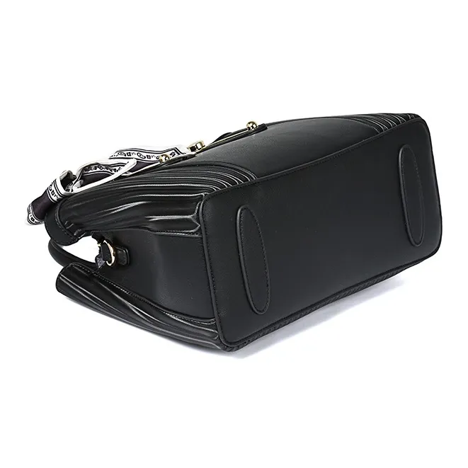 TUCANO Cow Leather One Shoulder Handbag Women's Classic Black-4
