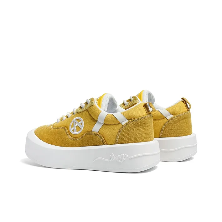 Acupuncture Slip Resistant Low Top Skateboard Shoes Unisex Light Banana Yellow Box-5