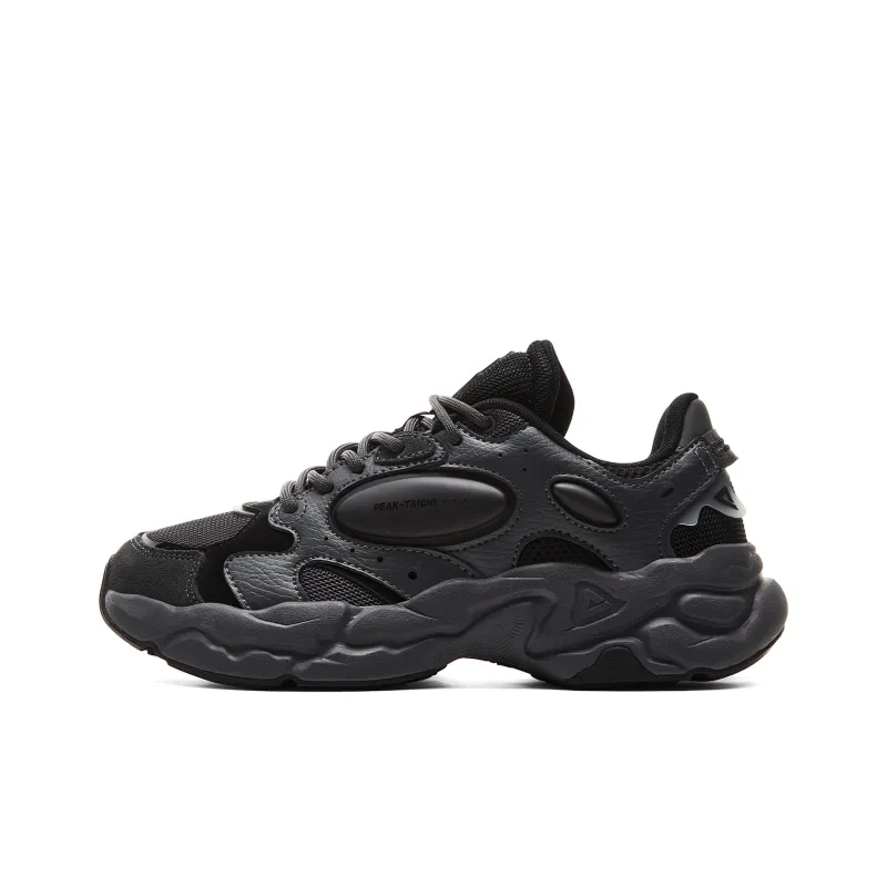 PEAK Taichi Chuanxing Cushioning Rebound Slip Resistant Low Top Casual Shoes Women's Dark Gray Black-0