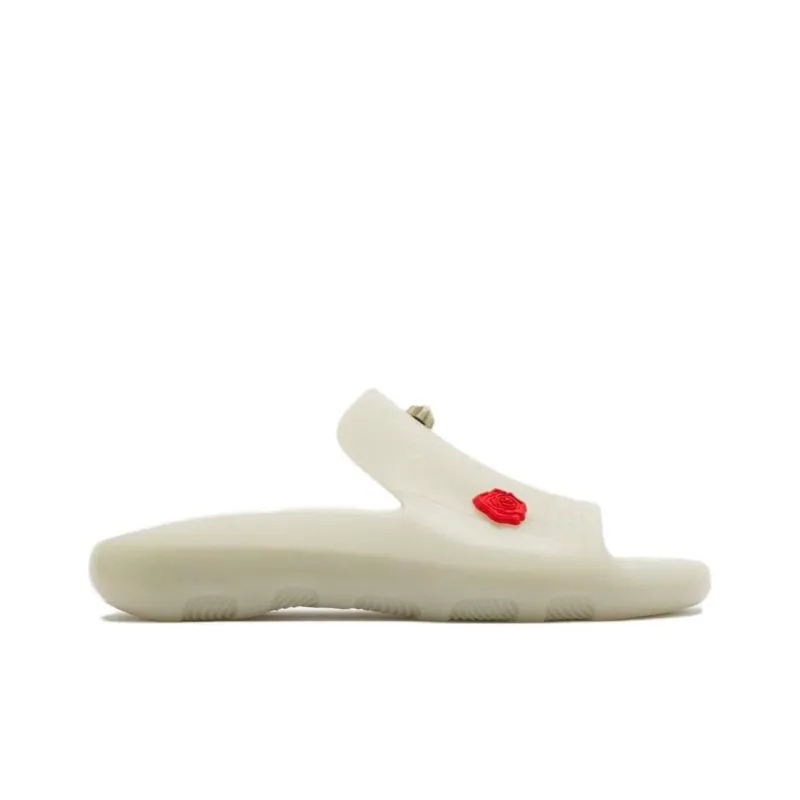 Burberry Stingray Appliqué-detail Slides-1