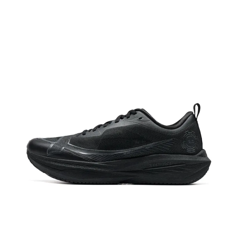 XTEP One piece Molded 2nd Generation Cushioning Wear Resistant Low Top Running Shoes Men Faith Color Scheme-0