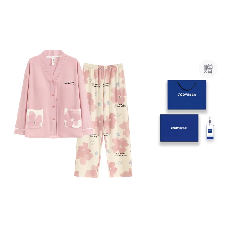 Floating Light Islands Pajama Set Women's Box Pink-0