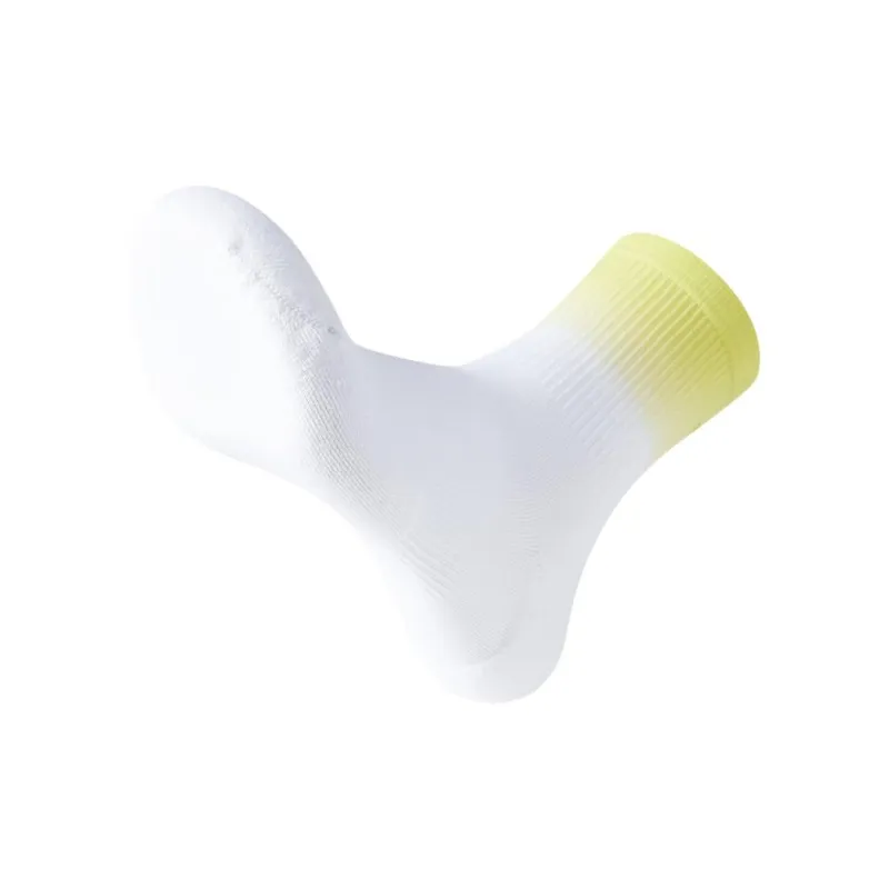 Saucony Mid Calf Socks Unisex 1 Pack Pearl White, Yellow Green Gradient-2