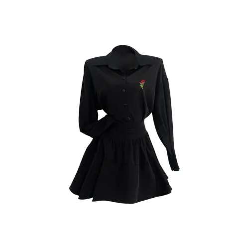 Udon House Two Piece Skirt Sets Women's