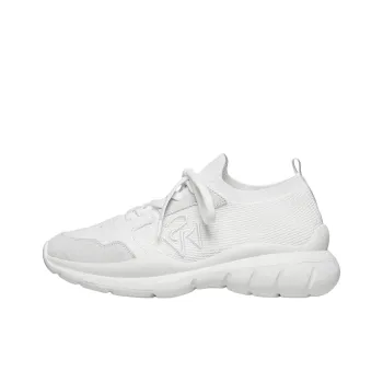 Stuart Weitzman/SW 5050 Low Top Casual Shoes Women's White