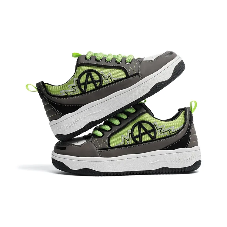 Acupuncture Low Top Skateboard Shoes Unisex Apple Green Box-4