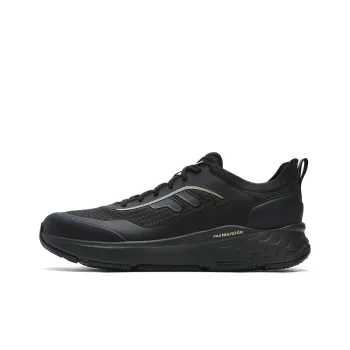 FILA CORE ATHLETICS MIND 7+ Anti Slip Wear Resistant Low Top Running Shoes Men Black