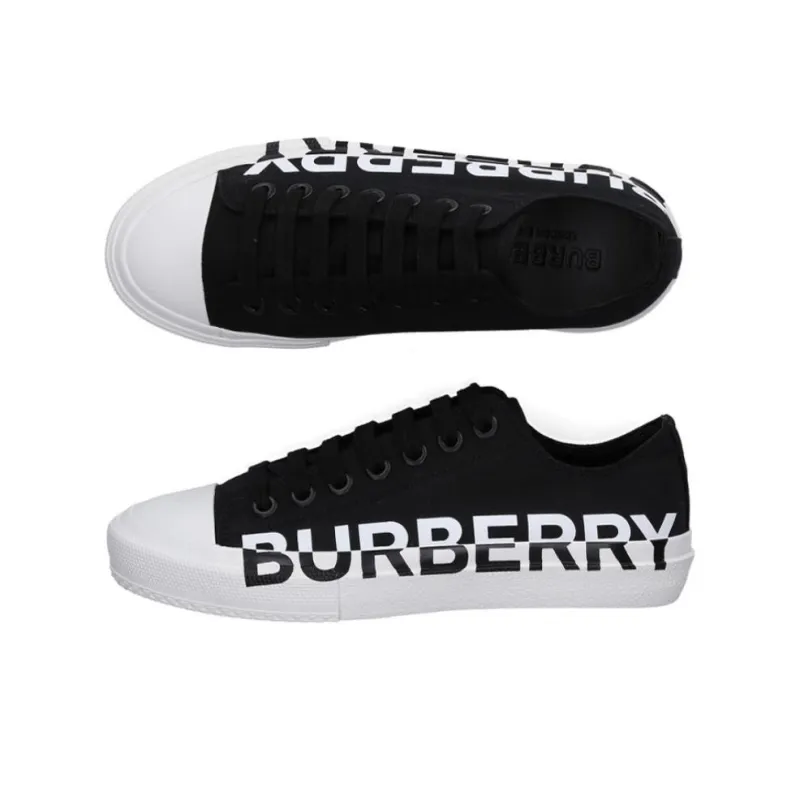Burberry Low Top Canvas Shoes Women's Black-4