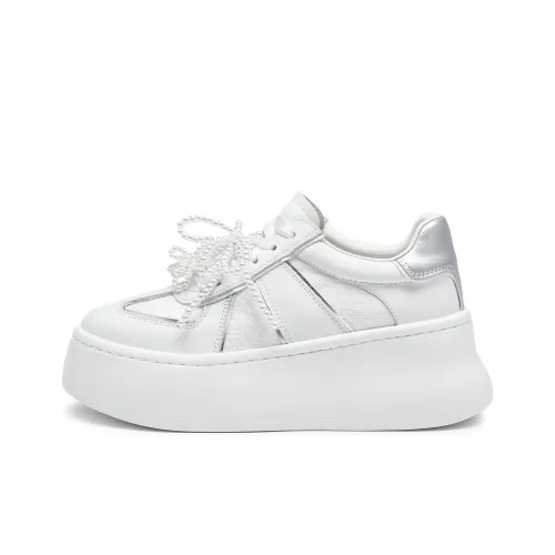 Staccato Skateboard Shoes Women's Low-Top