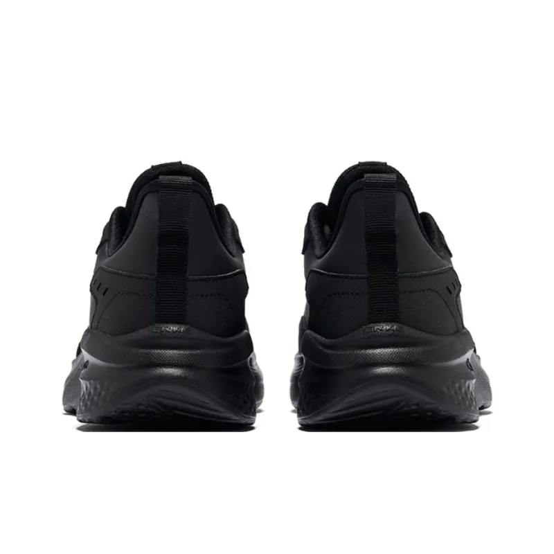 Erke Cushioned Slip Resistant Low Top Sprint Running Shoes Men's Jet Black-3