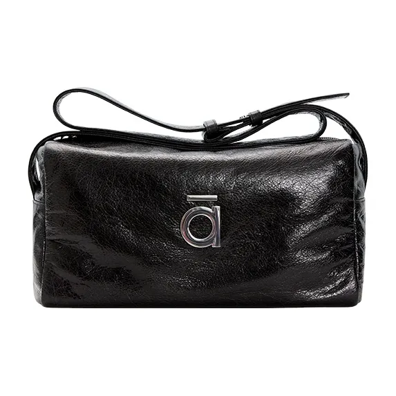 Alloy Versatile Fashion, Large Capacity Commute, Stylish Minimalist Style Crossbody Bag, Shoulder Bag Unisex Black-0