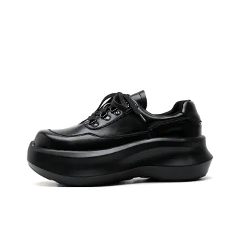 Product B Low Top Casual Shoes Men's Black