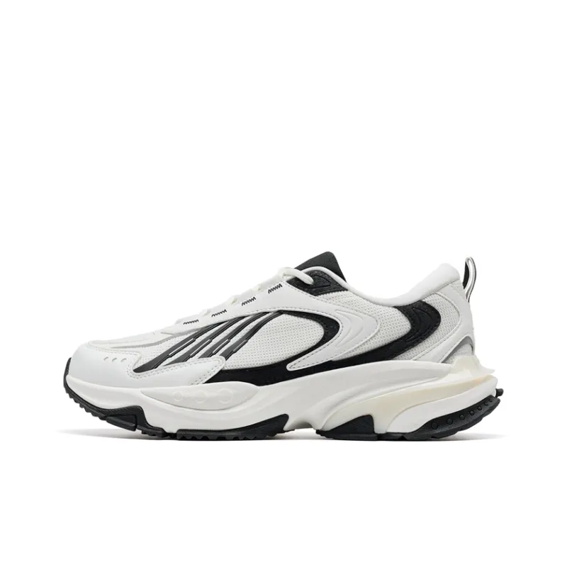 XTEP Cushioned Wear Resistant Coverage Low Top Training Running Shoes Men's Canvas White/Black-0