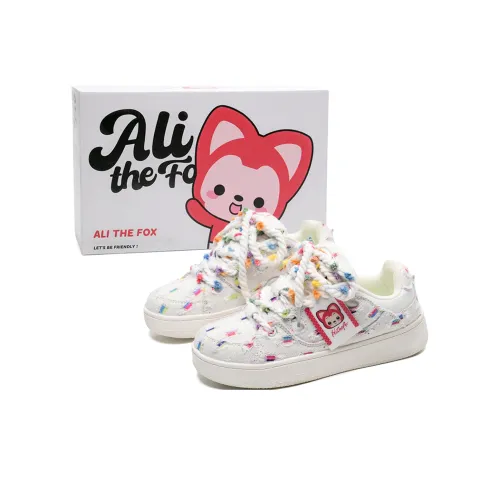 ALI THE FOX Skateboard Shoes Unisex Low-Top