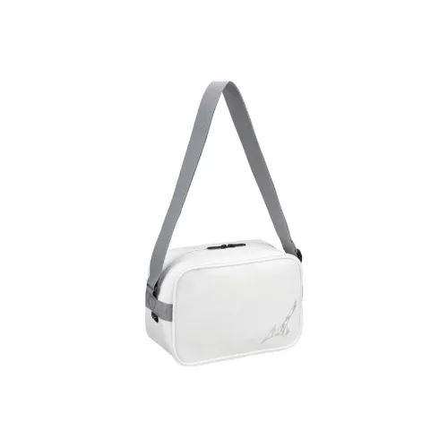 Mizuno Synthetic Leather Crossbody Bag Shoulder Bag Regular Unisex White