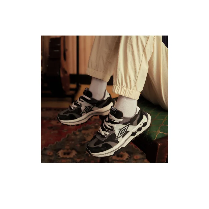 Umbro Slip Resistant, Abrasion Resistant, Coverage, Support, Rebound Low Top Casual Shoes Men's Black Gray White-5