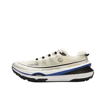 LiNing Dilu Cushioning, Slip Resistant, Abrasion Resistant, Rebound Low Top Running Shoes Men's Beige White Black