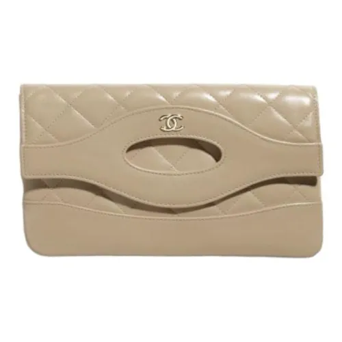 CHANEL Polished Lambskin Clutch Women's Dark Beige