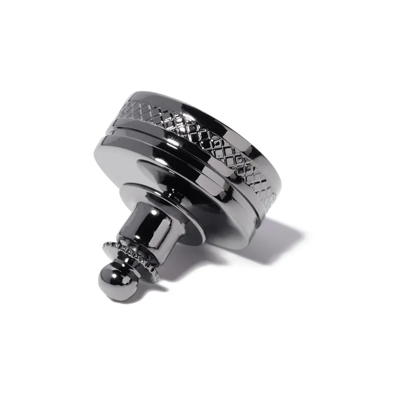 WILLIAM MILTON Brooches Men-2