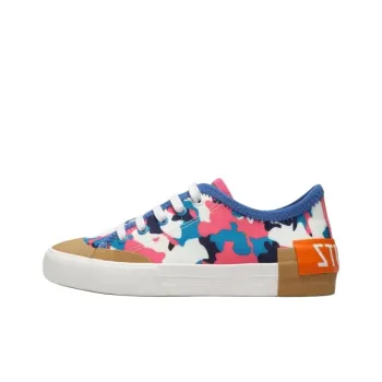 Schutz Low-Top Skateboard Shoes Women's Multicolor