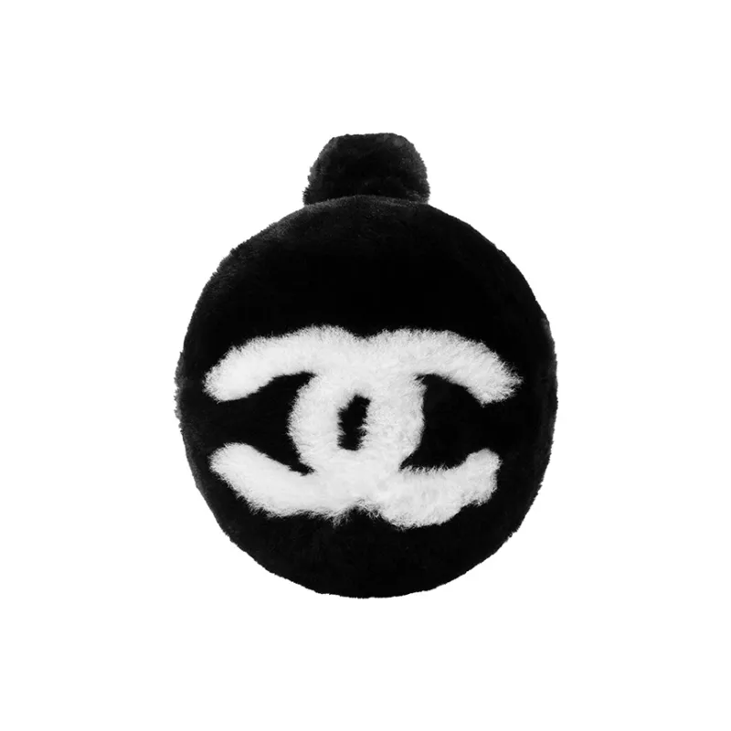 CHANEL Earmuffs Women's Black-2
