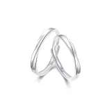 Mobius Loop Plain Band Couple Ring