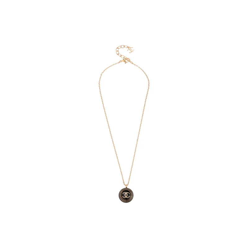 CHANEL Necklaces Women's Gold/Black-0