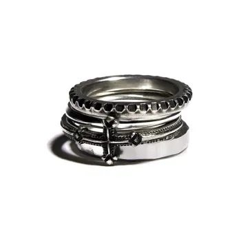 Werkstatt Munchen Embossed Stackable Rings