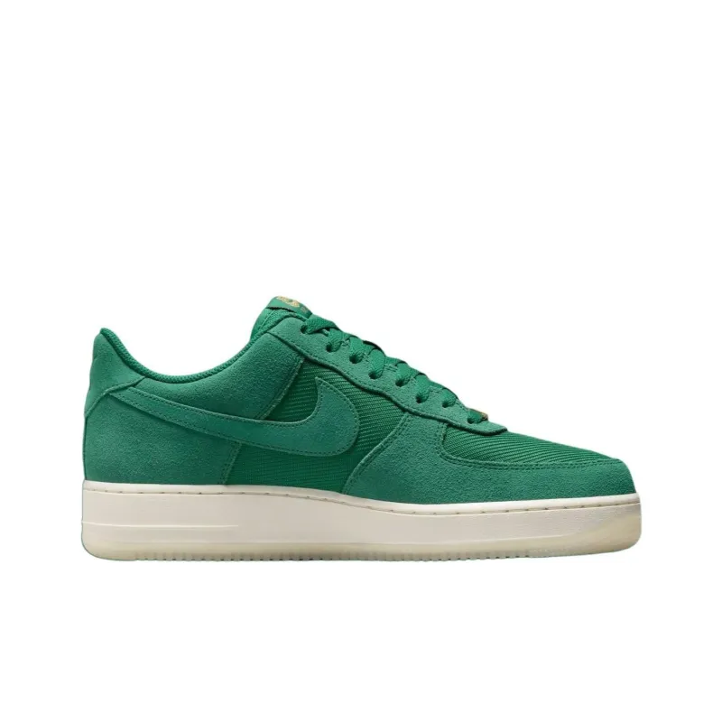 Nike Air Force 1 Low '07 LV8 Malachite Pale Ivory Metallic Gold-1