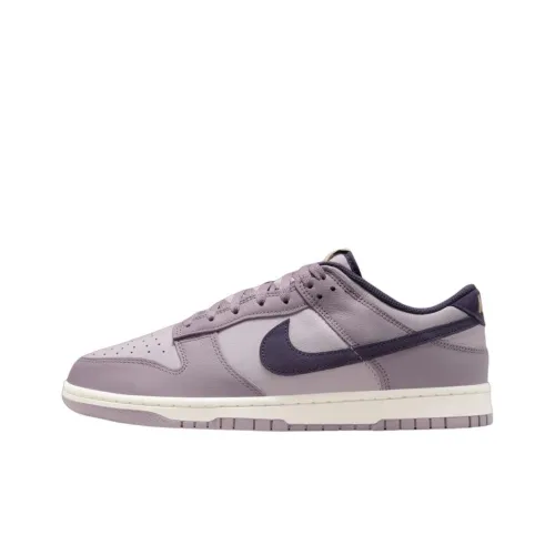 Nike Dunk Skateboard Shoes Women's Low-Top Light Purple