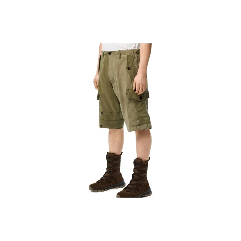 LOEWE Cargo Shorts Men Army Green-3