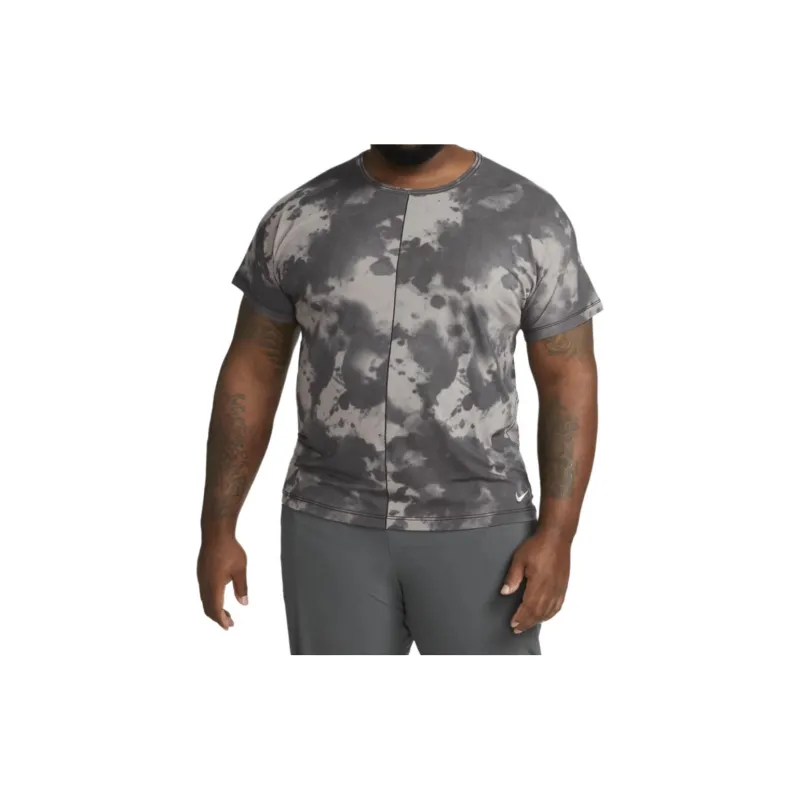Nike Dri-FIT Men's Allover Print Short-Sleeve Yoga Top-5