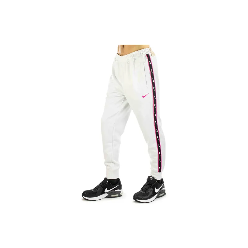 Nike Logo Taped Hem Sweatpants-4