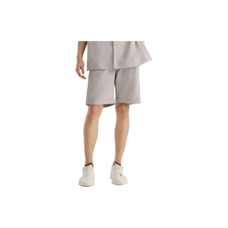 FENDI Casual Shorts Men Gray-2