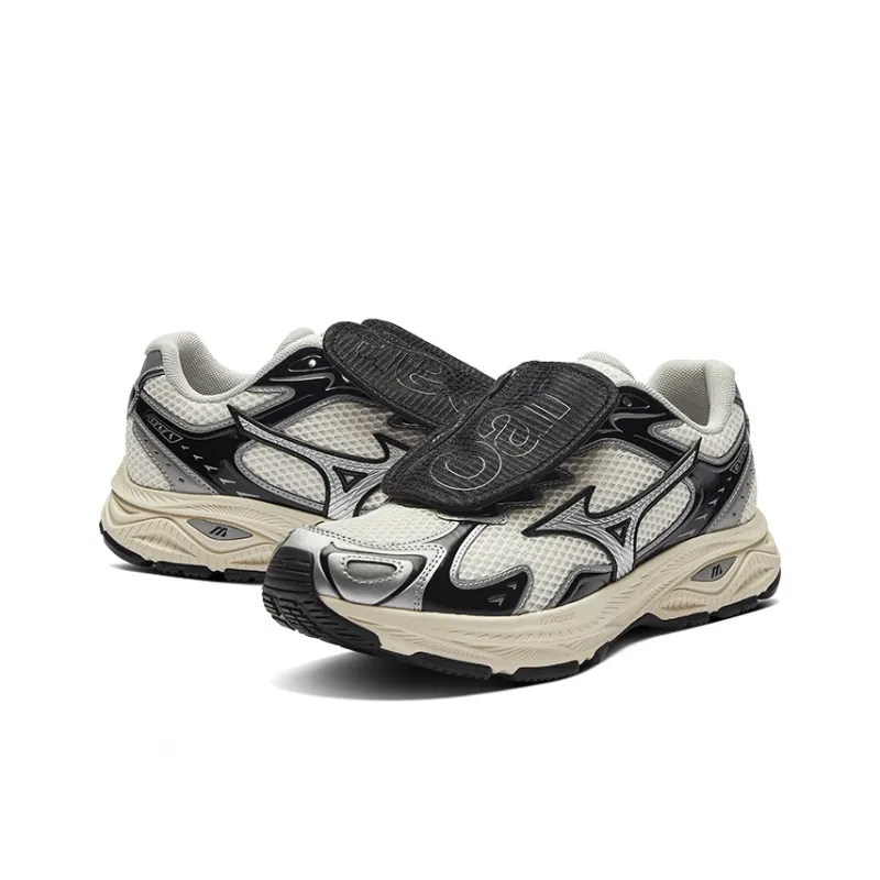 Mizuno Racer S Running Shoes Unisex Low Top Beige Apricot/Black/Silver-5