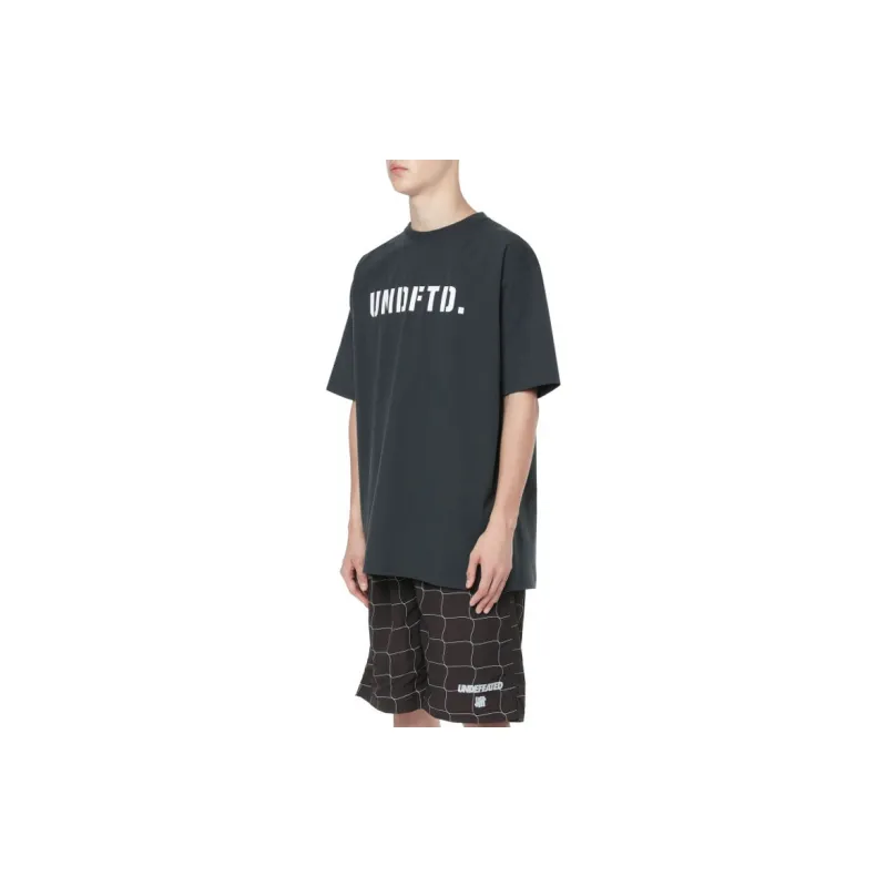 UNDEFEATED Straight T-Shirt Unisex-12
