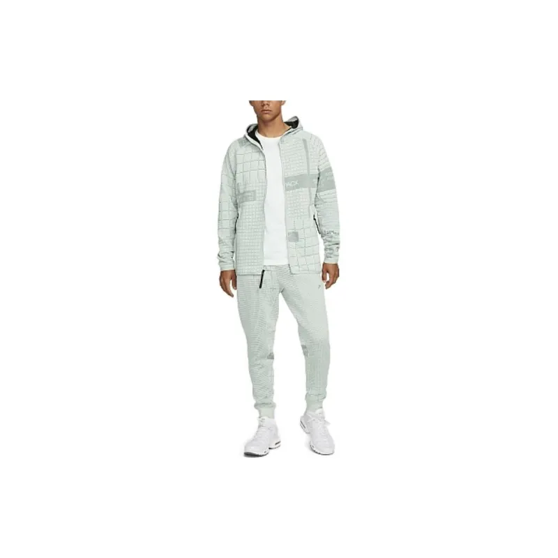 Nike Sportswear Therma FIT Adv Tech Pack-2