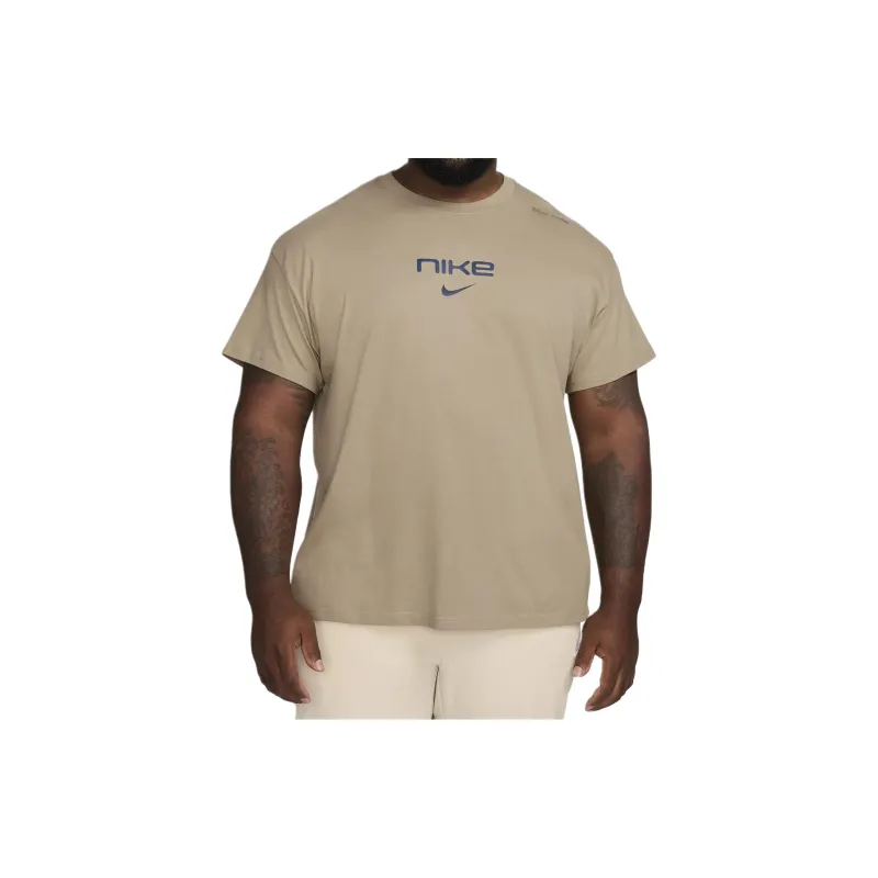 Nike Sportswear Men's Max90 T-Shirt-4
