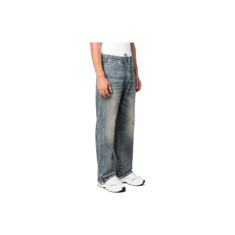 DIESEL D Martians Ne Straight Jogger Jeans-3