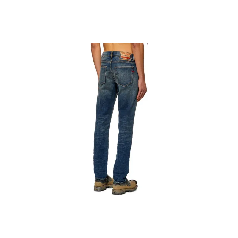 DIESEL 2019 D Strukt Straight Leg Jeans-2