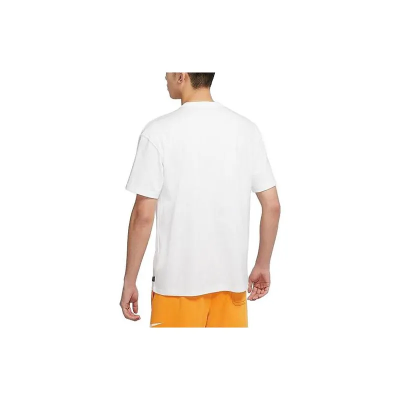 Nike Sportswear Premium Essentials Men's Pocket T-Shirt-2