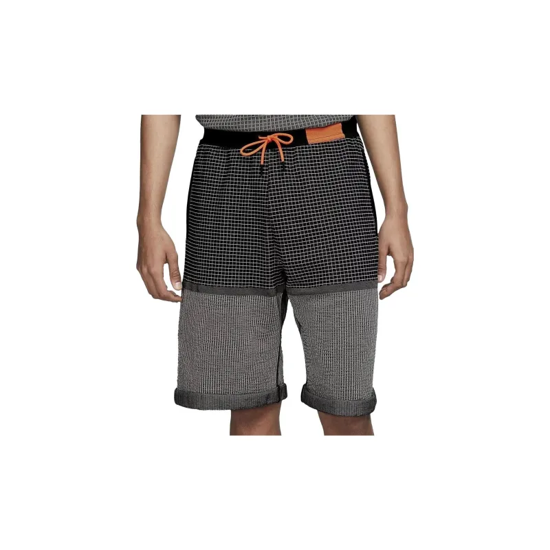 Nike Contrast Drawstring Shorts-1