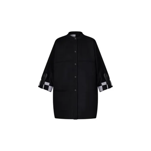 LOUIS VUITTON Signature Boxy Button-Up Coat