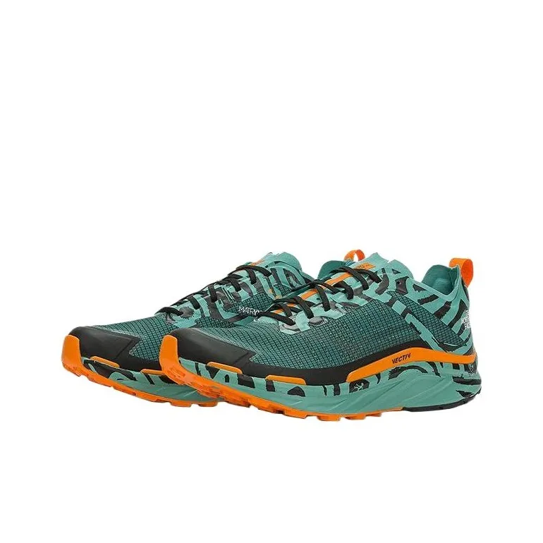 THE NORTH FACE Wear-Resistant Mid-Top Running Shoes Men's Green-1