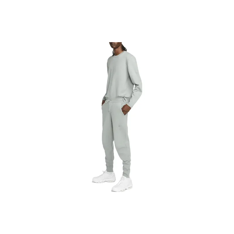 Nike Sportswear Therma Fit Adv Tech Pack Sweatpants-2