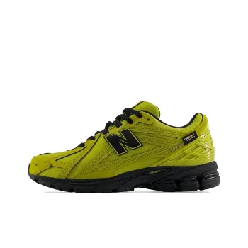 New Balance 1906R 'Marshland/Black' Sneakers