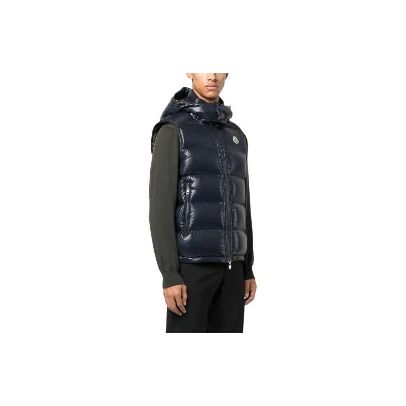 Moncler Down filled Logo Patch Gilet-3