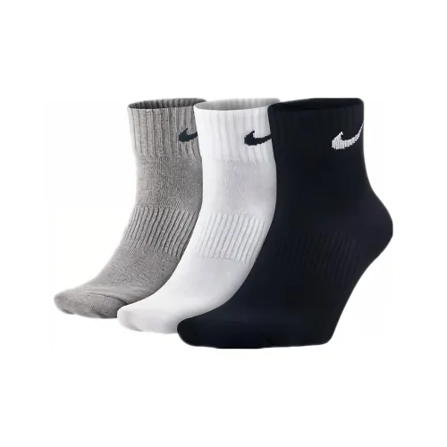 Nike Unisex Mid-Calf Socks