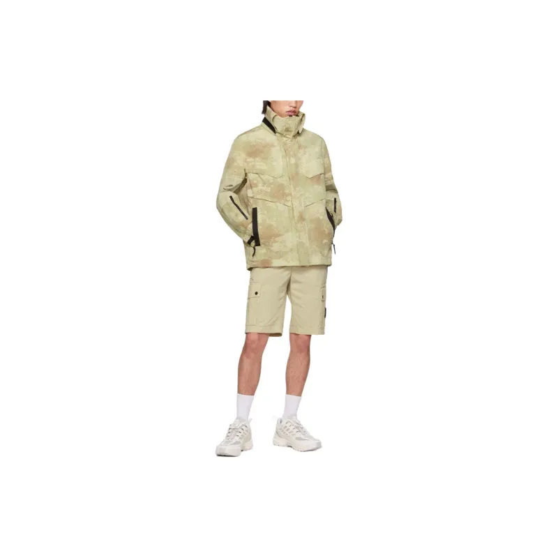 STONE ISLAND Compass Patch Knee Length Cargo Shorts-4