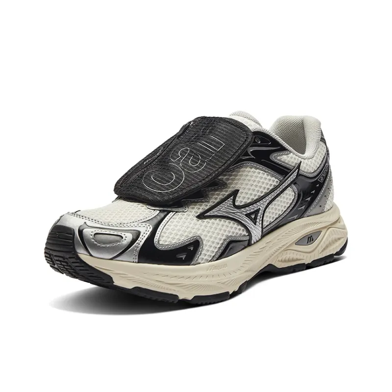Mizuno Racer S Running Shoes Unisex Low Top Beige Apricot/Black/Silver-4